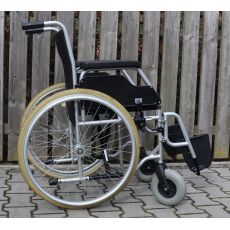 024-Mechanický invalidní vozík Meyra.